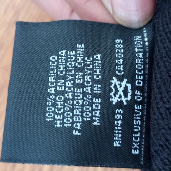 NBA Toronto Winter Hat - Picture 5 of 6